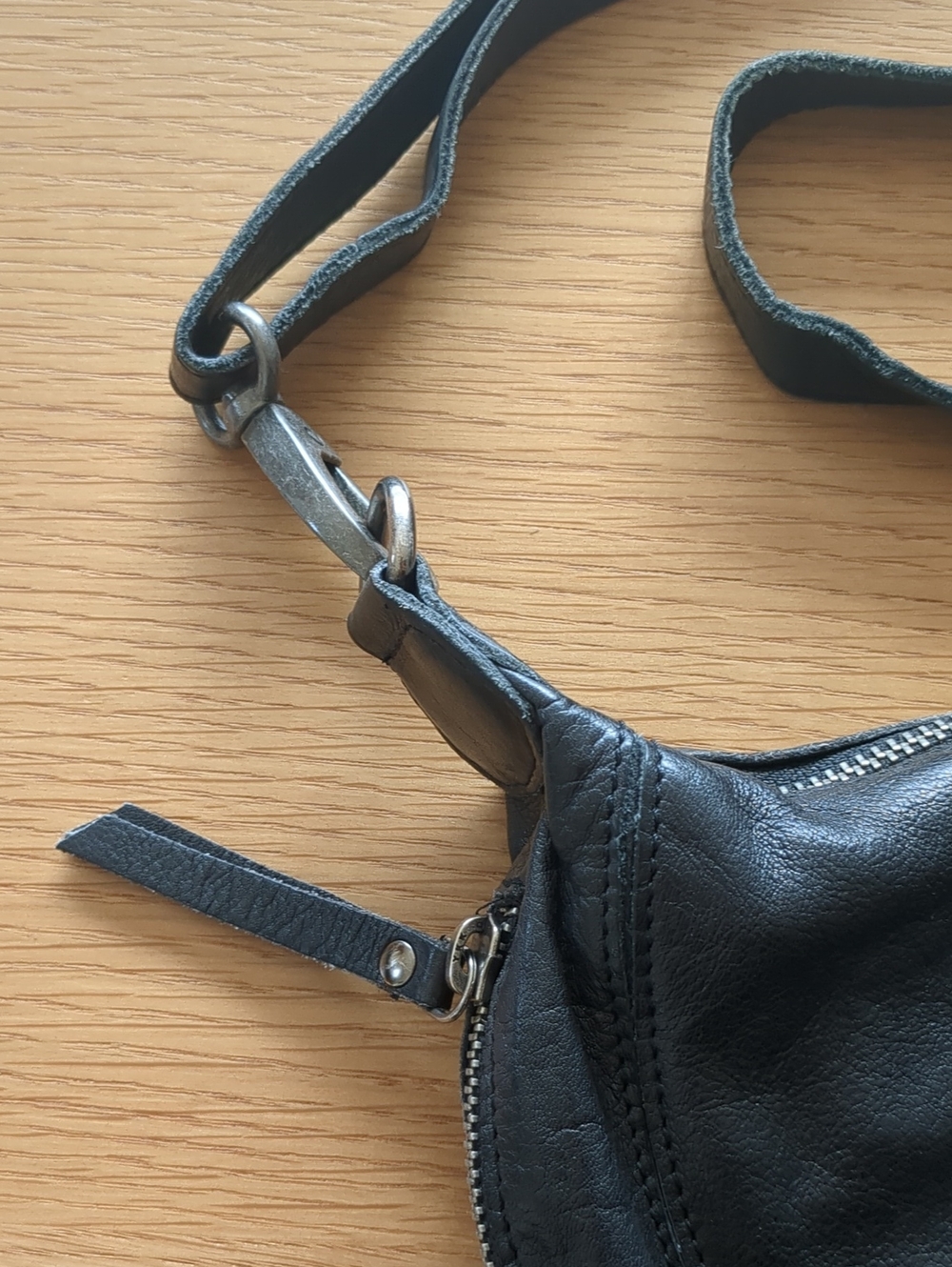 Crosby Latico Crossbody Leather Black Bag - Picture 6 of 14